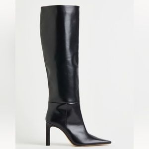Knee-high heeled boots